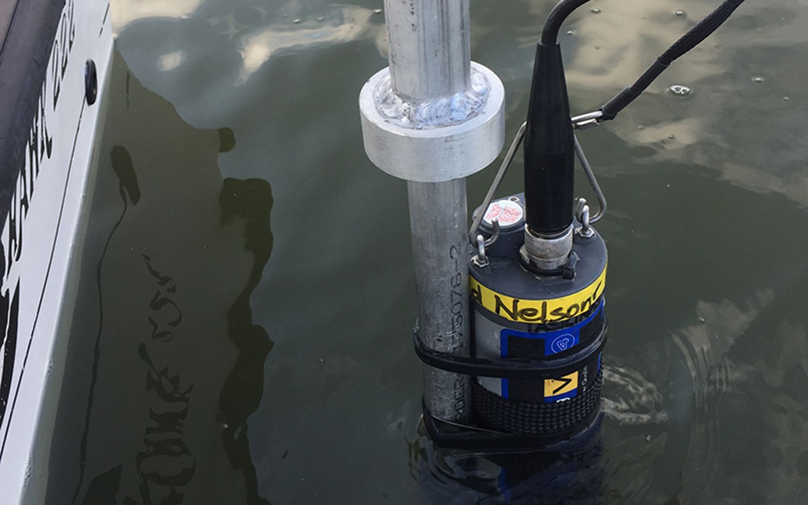 A water quality sensor samples the water every 10 seconds measuring dissolved oxygen, water temperature, salinity, and chlorophyll.
