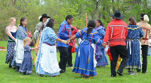 Dancers from the Chickasaw Nation celebrate the dedication of the Oka' Yanahli Preserve. In 2013, these partners unveiled the preserve name honoring the land's history.