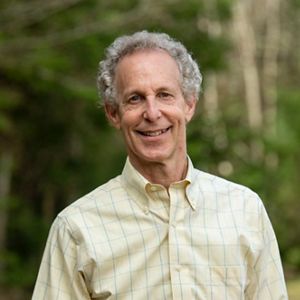 Dan Reicher headshot.