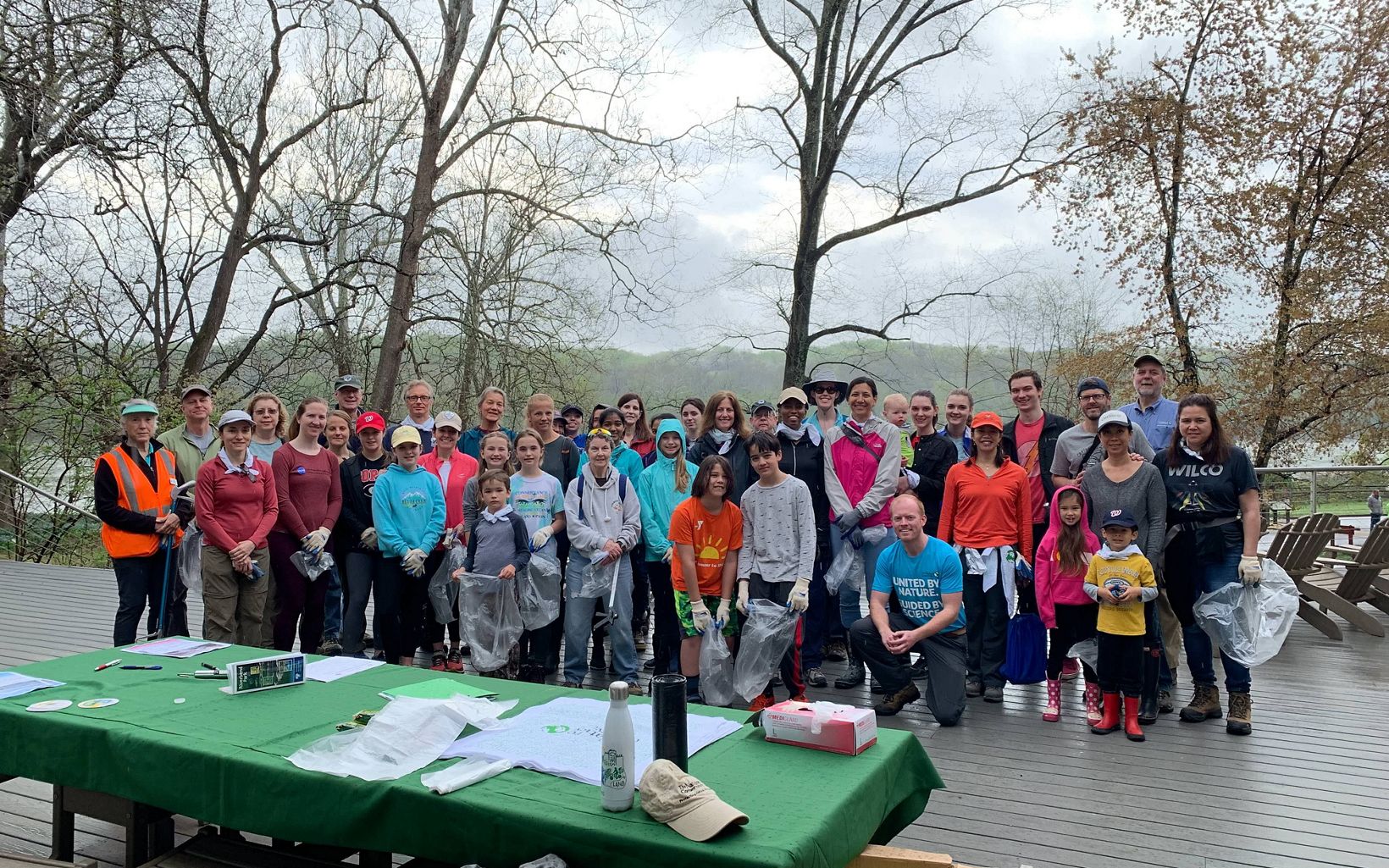 Fairfax County Cleanup 2019 40 volunteers collected 50 pounds of trash at Riverbend Park, including 50 golf balls. © Christopher Topik