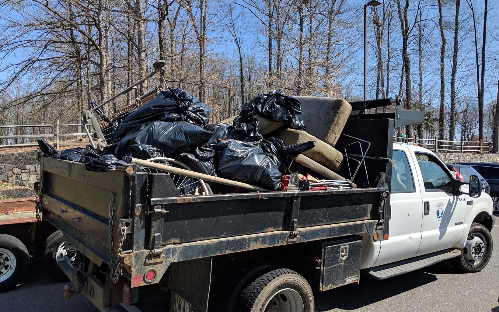 
                
                  Fairfax County Cleanup 2019 A couch, Safeway shopping cart and bikes were the larger ticket items collected at Ossian Hall Park.
                  © Megan Whatton / TNC
                
              