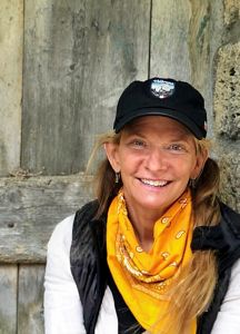 Gina Beinecke headshot.