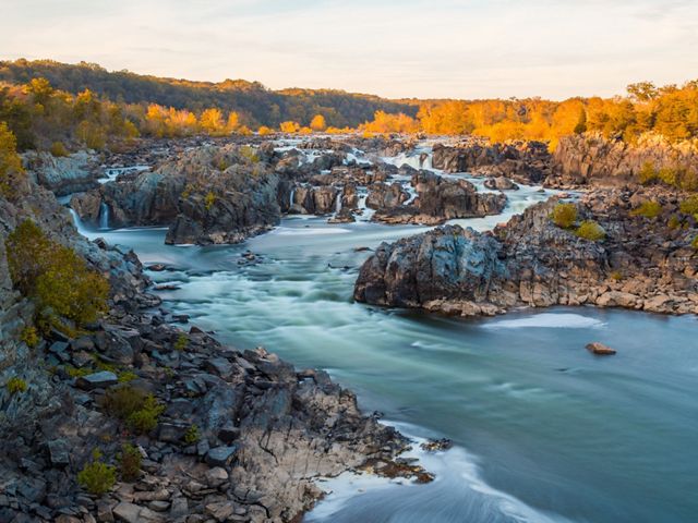 The Potomac River falls over the rocky outcrops at Great Falls before smoothly flowing into the channel.