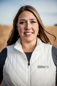 Heidi Mehl headshoot.