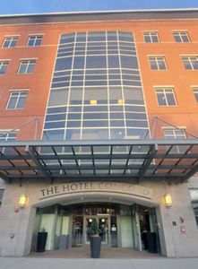 The front entrance of the Hotel Concord.