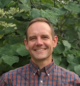 Kurt Fesenmyer headshot.