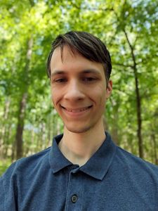 Benjamin Grimes headshot.