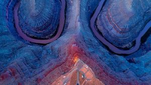 Horseshoe Bend in the San Juan River, Utah at first light of day.