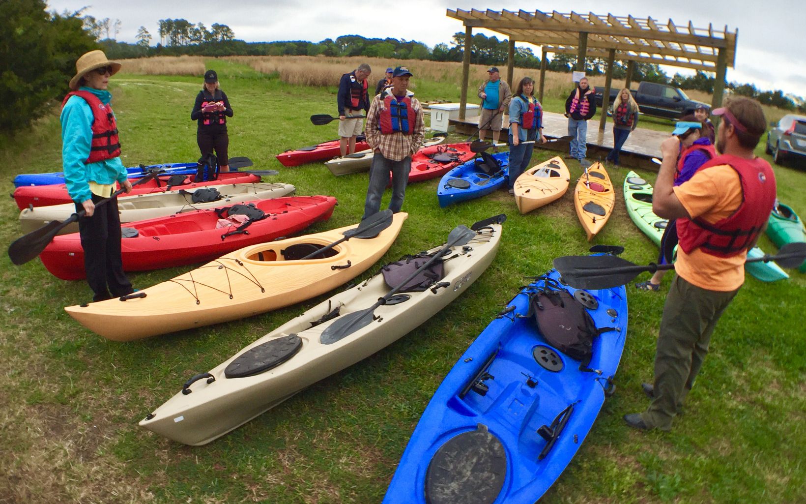 
                
                  Open Farm Day 2017 Coastal scientist Bo Lusk leads a group on a kayak outing during Brownsville Preserve's annual Open Farm Day.
                  © Alex Novak / The Nature Conservancy
                
              